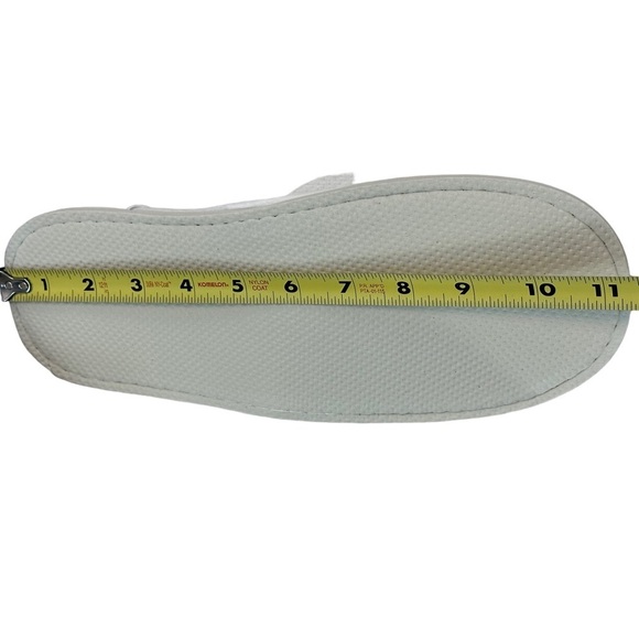 Waffle Open Toe Unisex Washable and Non-Disposable Spa Slippers - White - OS - Picture 4 of 9